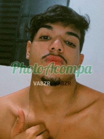 danilo-garoto-jovem-e-gostoso-chama-para-um-sexo-delcia-big-1