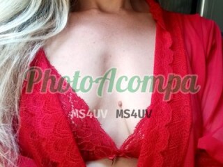 Angel Valenza especializada em diversas tcnicas massagista sensual 