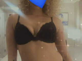 mya-female-escorts-in-kitchener-canada-64-7-539-4462