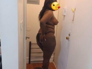 roxy-female-escorts-in-manhattan-ny