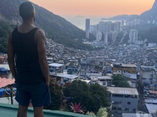 Guia de turismo na Rocinha São Conrado - Excursões e aluguel de vans 